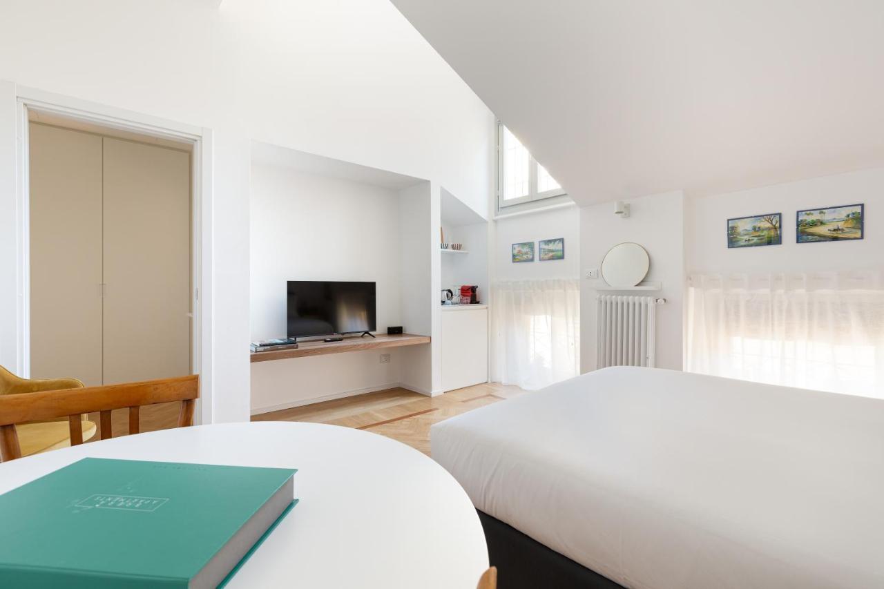 Spiga 46 Suites By Brera Apartments Milan Exterior photo